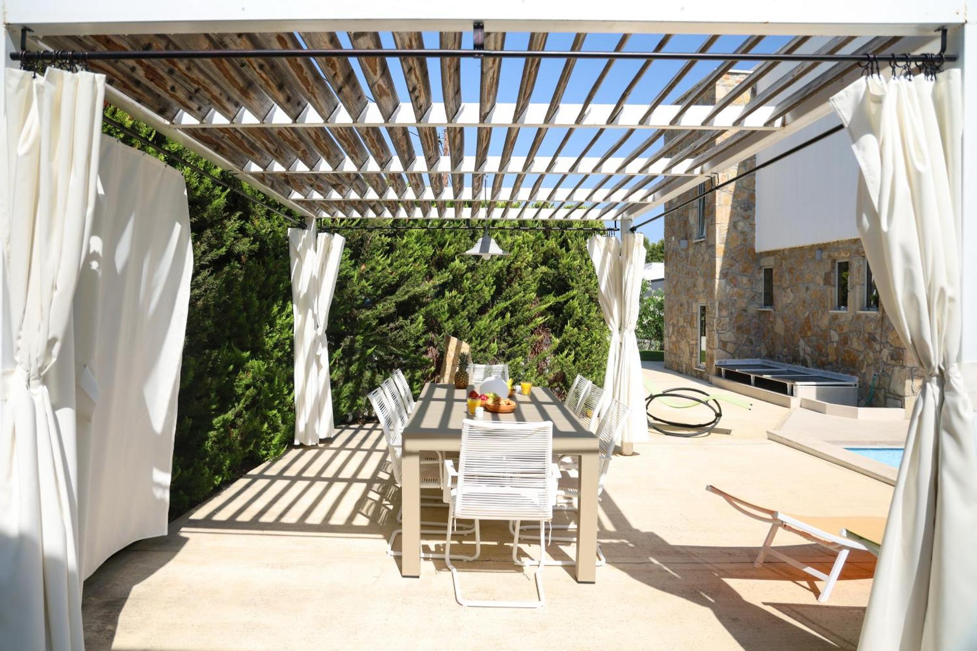 Villa Douglas - Private Pool, Bbq, 4Bdrms, View Пефкохори Экстерьер фото
