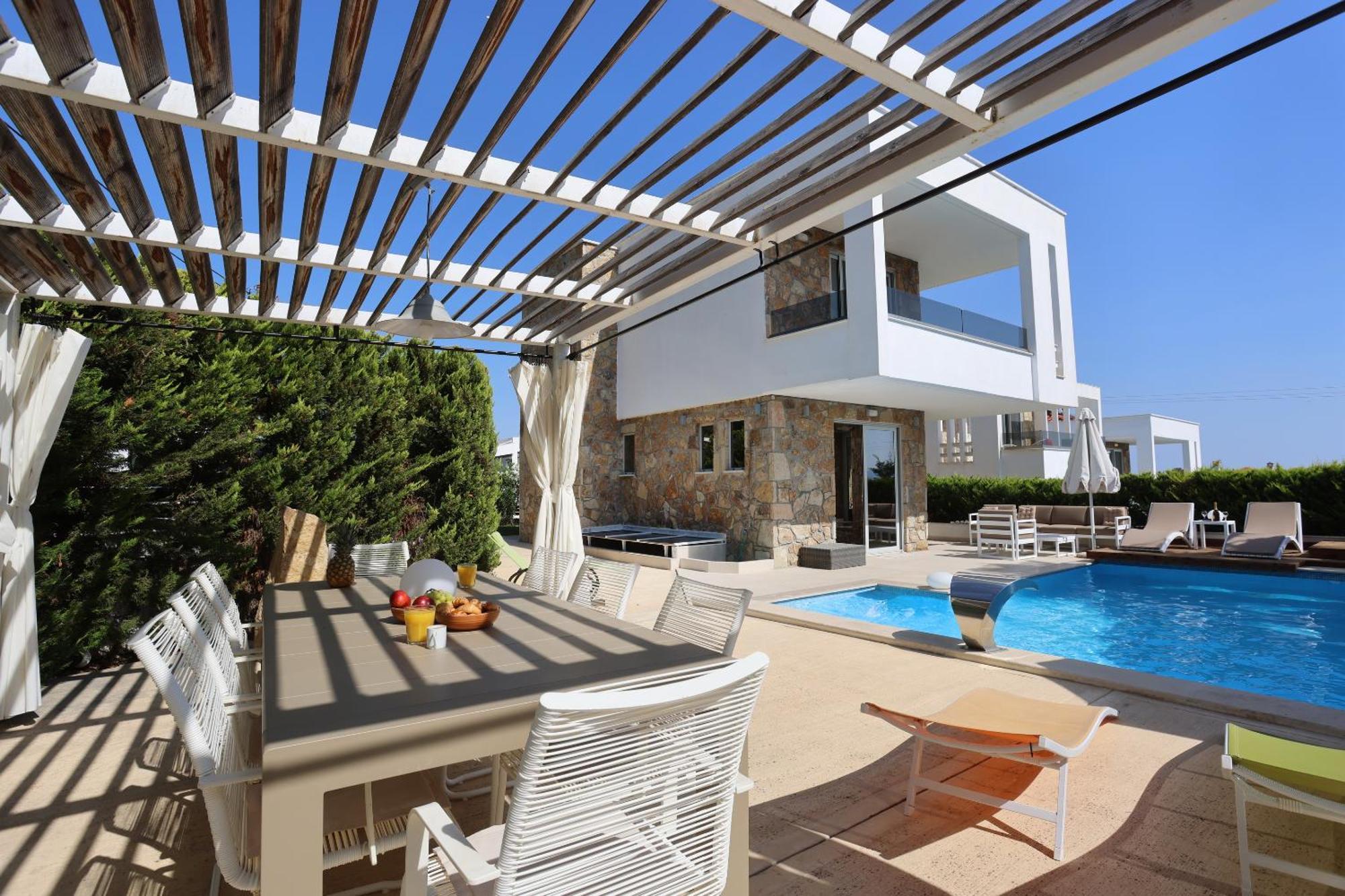 Villa Douglas - Private Pool, Bbq, 4Bdrms, View Пефкохори Экстерьер фото