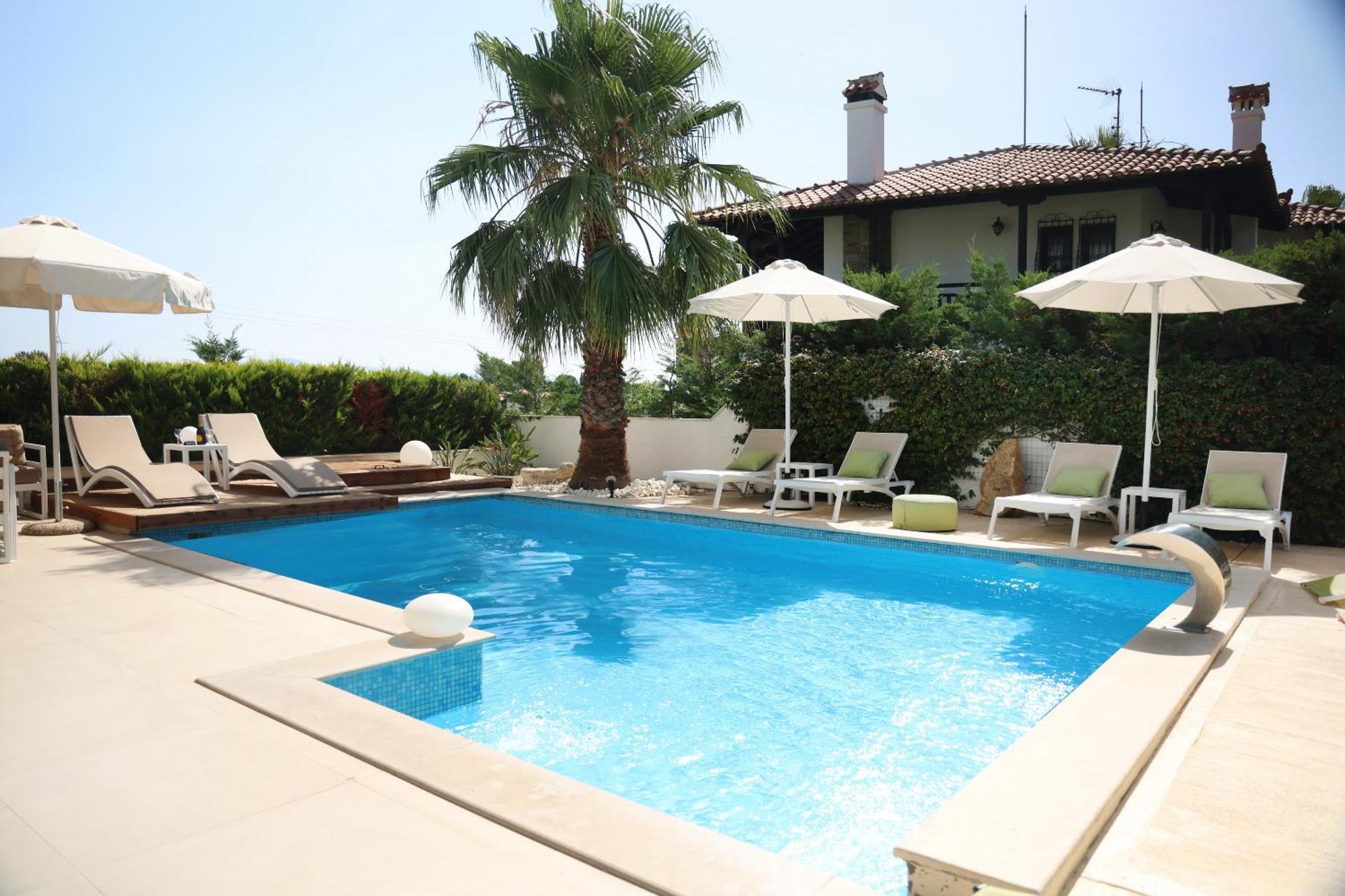 Villa Douglas - Private Pool, Bbq, 4Bdrms, View Пефкохори Экстерьер фото