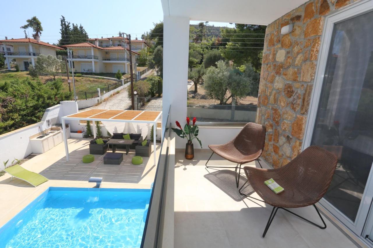 Villa Douglas - Private Pool, Bbq, 4Bdrms, View Пефкохори Экстерьер фото